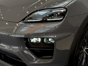 Экстерьер Porsche Macan 4