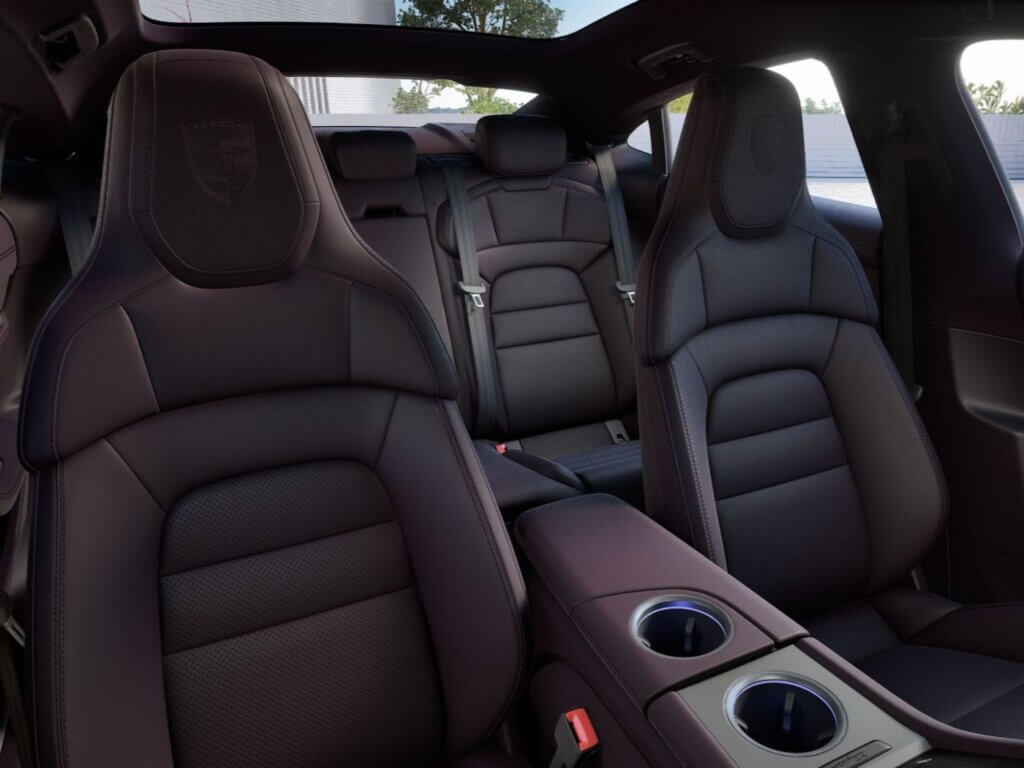  2025 Porsche Taycan 4